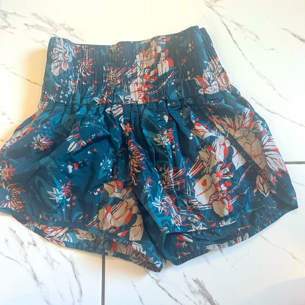 Free People Movement shorts size small